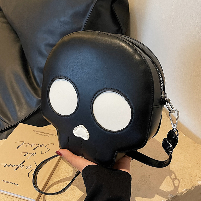 Cute Skull Round Crossbody Bag — photo 4