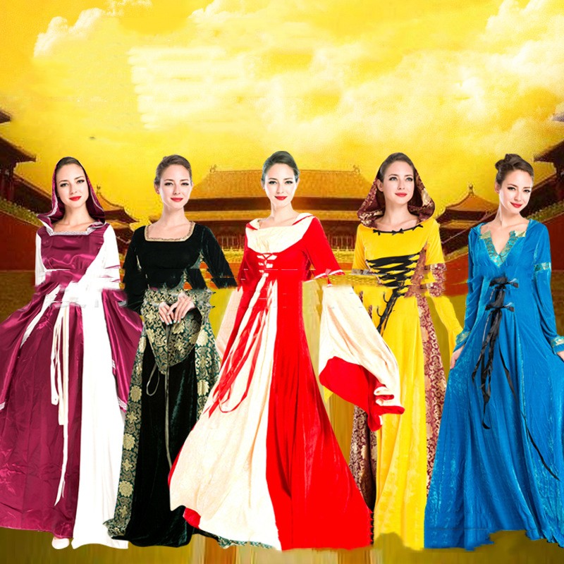 Ball Queen Gown & Headpiece Costume Set — photo 2