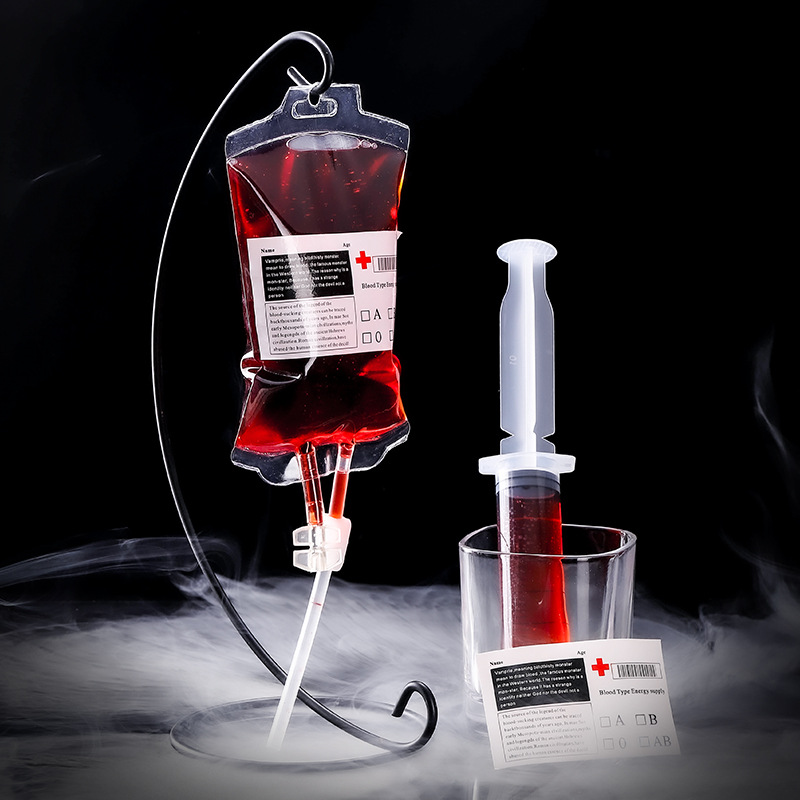 Blood Bag Drink Pouches - Halloween Cocktail Cups — photo 2