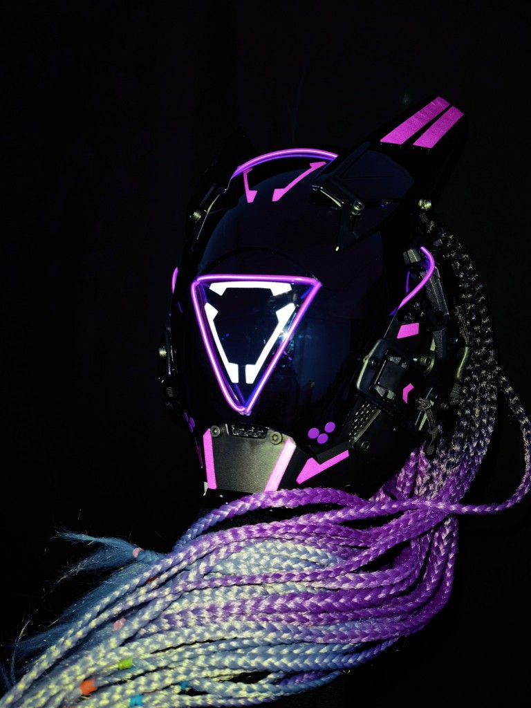 USB-Rechargeable Light-Up LED Mask — photo 6