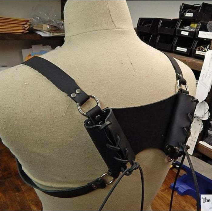 Medieval Warrior PU Leather Shoulder Armor — photo 3
