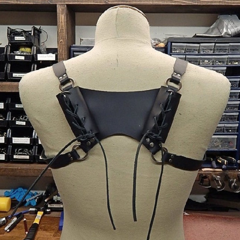 Medieval Warrior PU Leather Shoulder Armor — photo 5